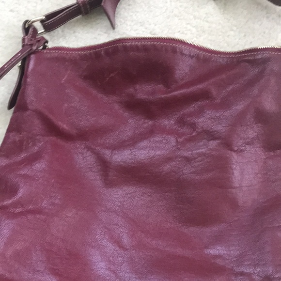 Dooney and Bourke burgundy purse - Picture 3 of 5